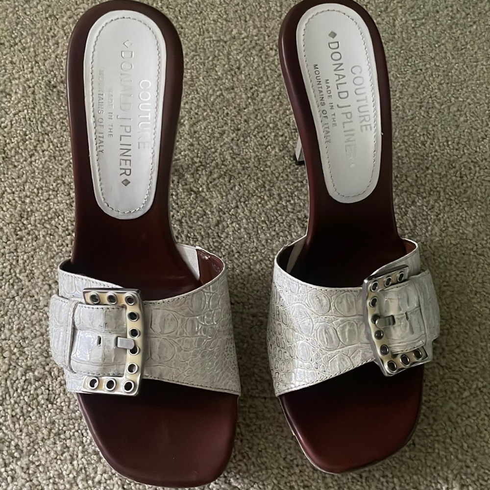 Donald J Pliner couture shoes